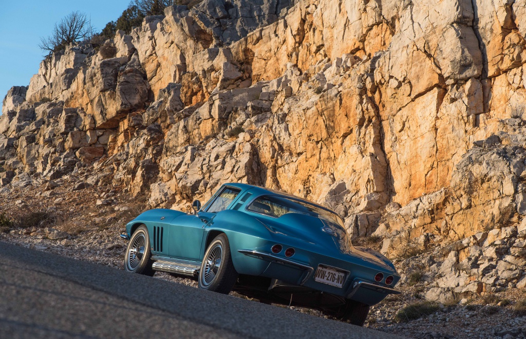 Corvette C2 bleue Nassau. Photos et histoires de la C2.. - Page 10 183074DSC2755