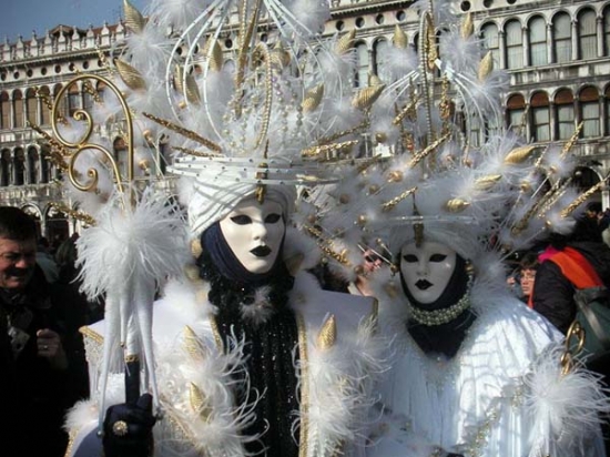 GRILLE 25  CARNAVAL EN FEVRIER  VEN 4 SAM 5DIM 6 FEVRIER 2011  186098carnavaldevenise