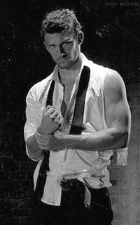 alex pettyfer 186332alex2