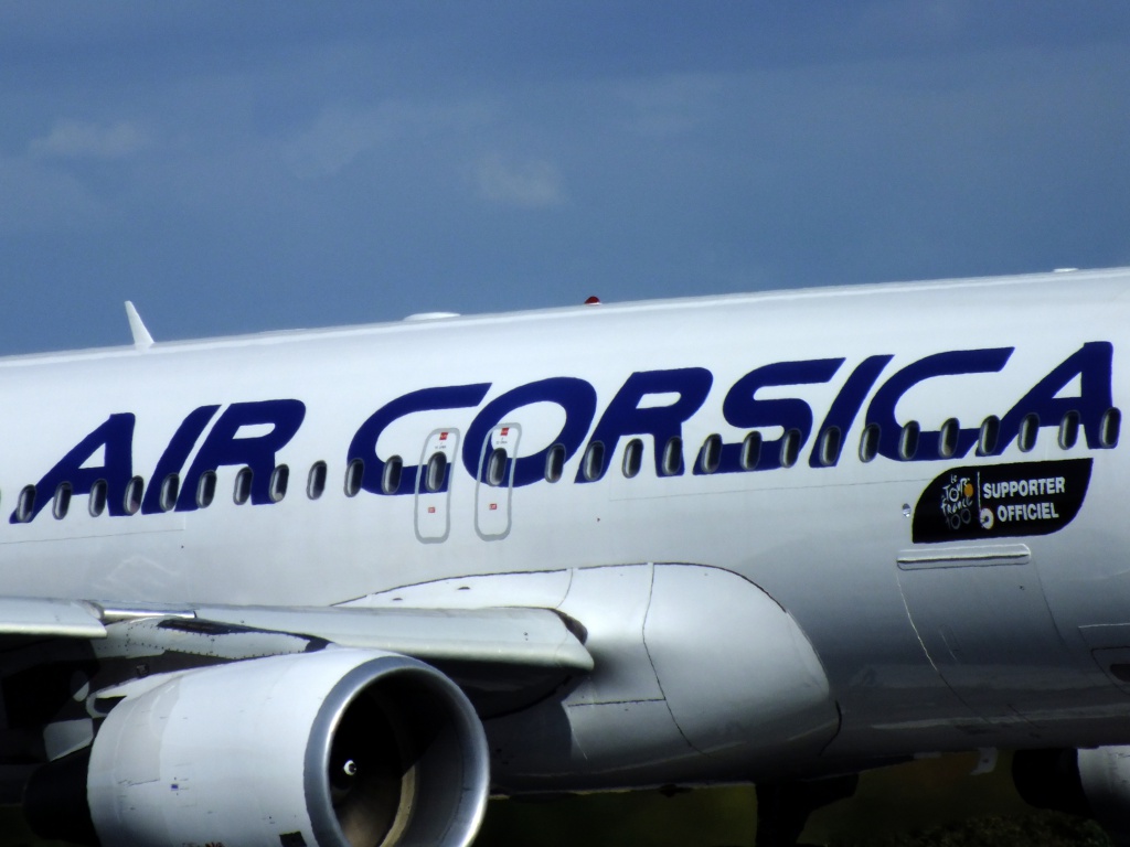 [02/05/2012] A320 F-HDMF AIR CORSICA Tour de France 2013 186805Septembren1187