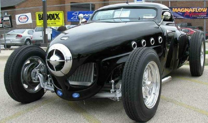 Un hot-rod assez spécial  1918671950Studebaker