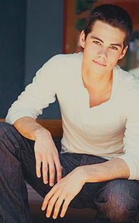 Dylan O'Brien ▬ 200*320 203416dylan5