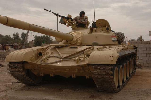 T72 Nouvelle armée iraquienne 2038461502