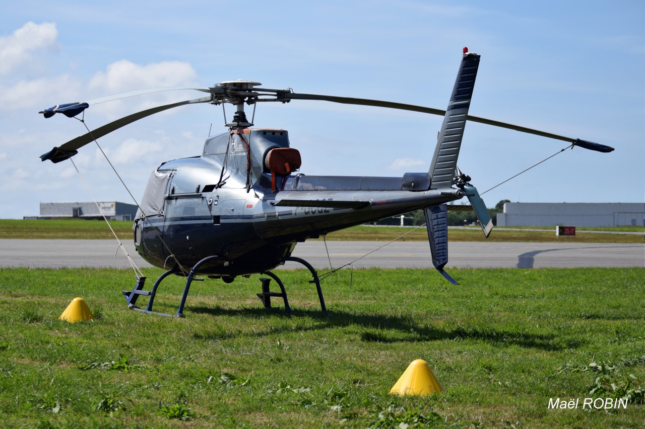 [Topic unique] Aéroport de Dinard Pleurtuit-Saint-Malo (LFRD): Le Fil rouge...   - Page 2 205414DSC0246