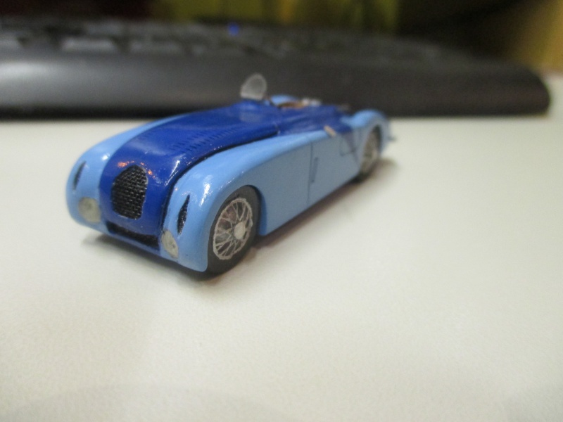 Bugatti type 57g Le Mans 1937 (scratch au 1/72) 209698IMG3795