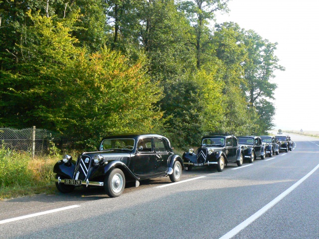 Les 80 ans de la Traction à la Ferté Vidame. 214354P1190757