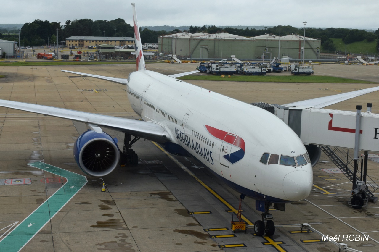 London Gatwick Airport (EGKK) Juillet 2016   217344DSC10493