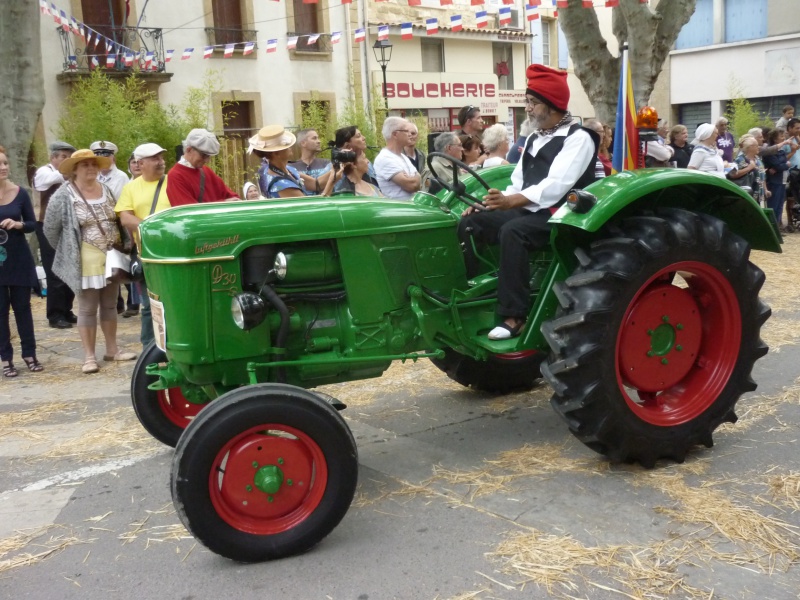 Défilé des vieux tracteurs 218038SENAS5Oct2014284