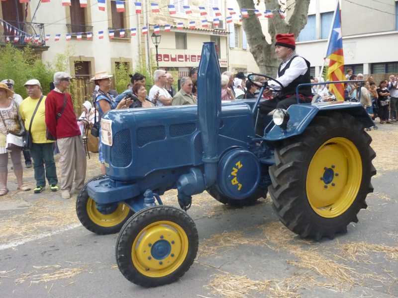 Défilé des vieux tracteurs 224265SENAS5Oct2014279