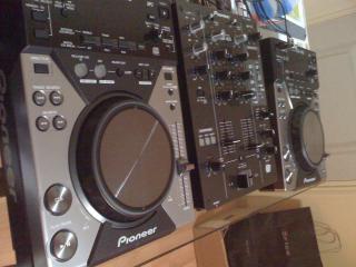 [a vendre] Pioneer CDJ 400 et DJM 400 état neuf 224781IMG0004