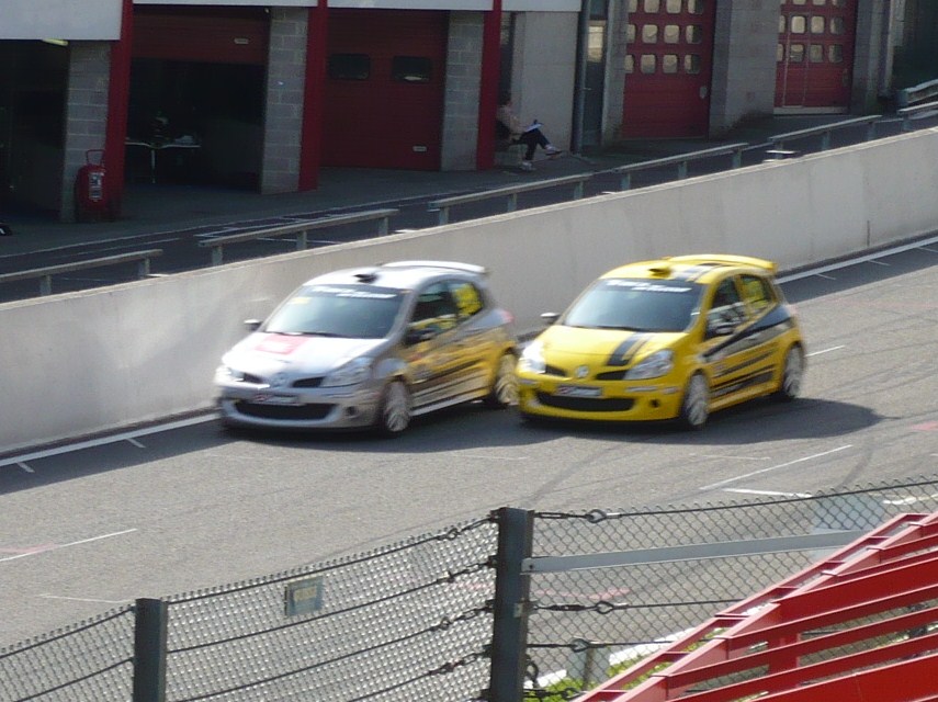 World Srie's by Renault 2009 22639Clio_sport__7_