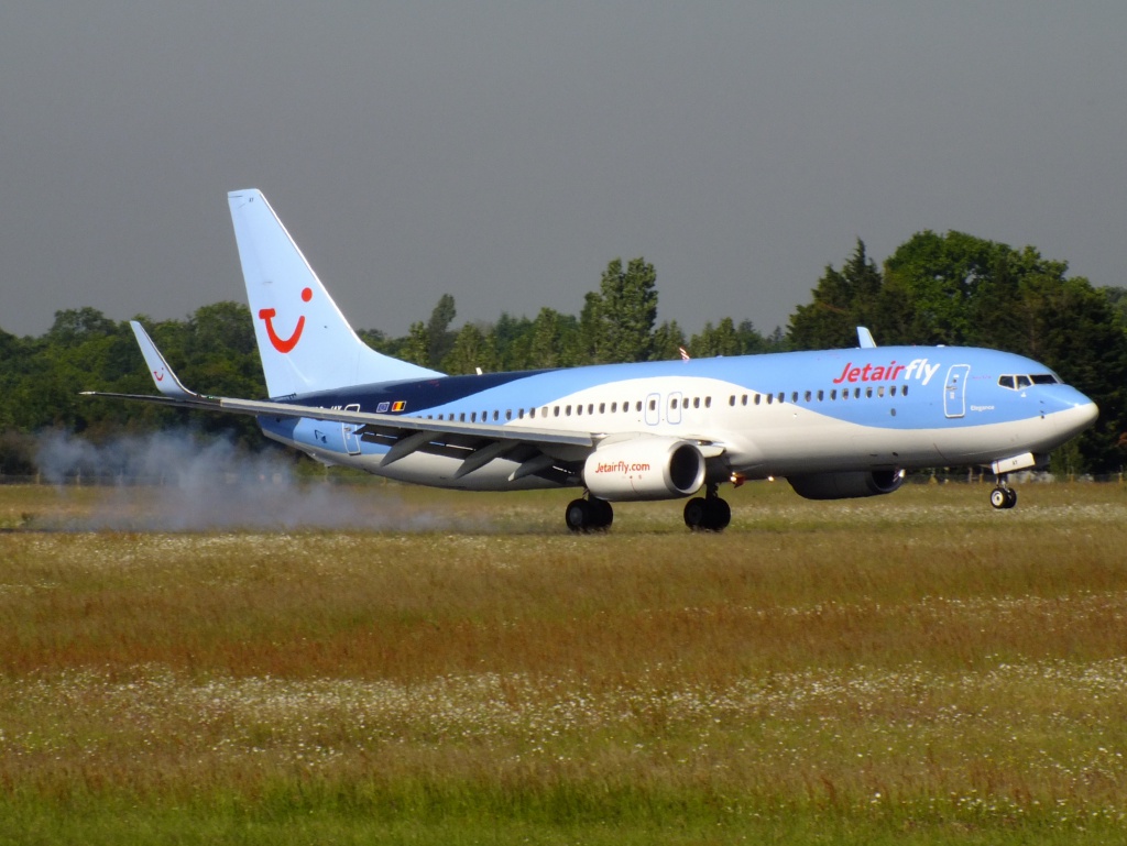 Spotting du 17/05/2014 233279Main8227