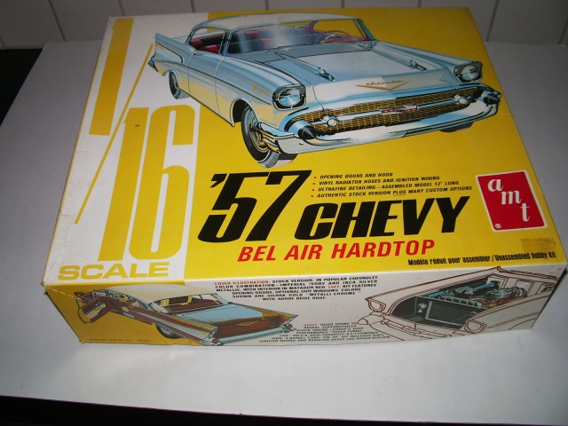 chevrolet bel air hardtop 1957 de chez amt au 1/16  236503IMGP3045