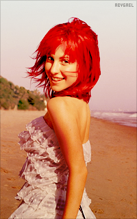 Hayley Williams - 200*320 241240335