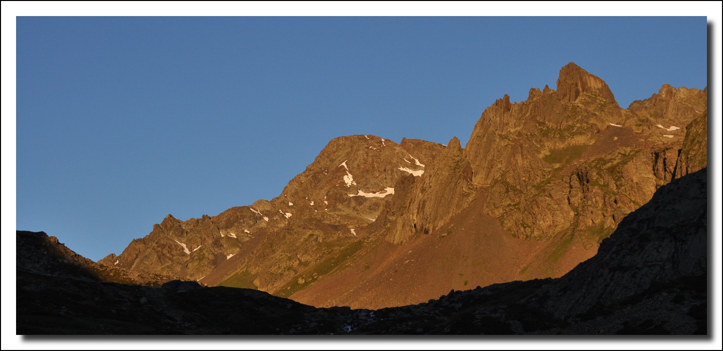 Une vie pyrénéenne de labrit des pyrénées - Page 6 245705her0108