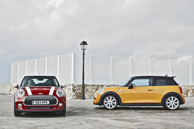 Le groupe BMW dévoile la nouvelle MINI 248458MINICooperetMINICooper