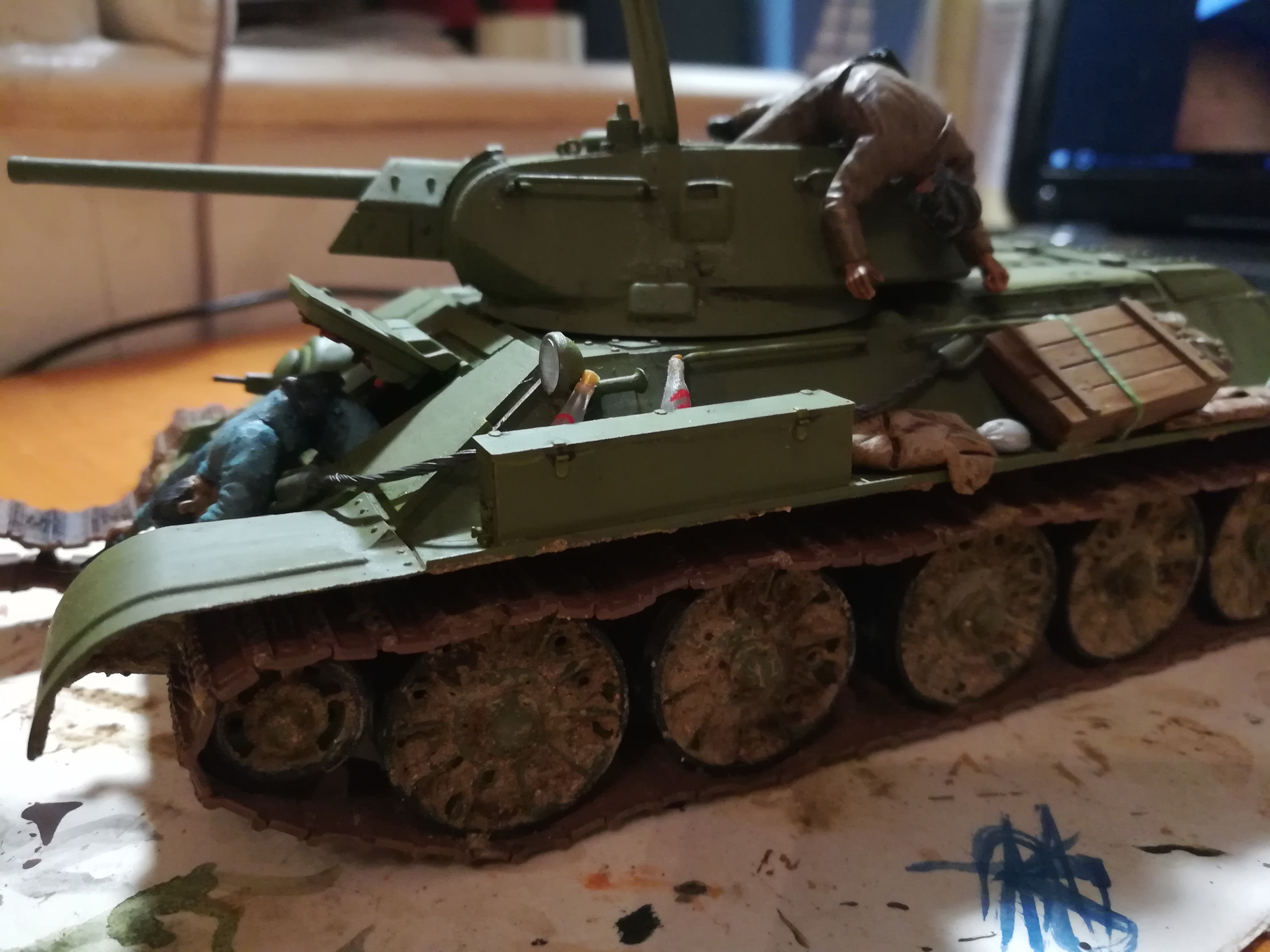 Front de l'Est, 1942 - T34 et Wehrmacht - Zvezda - 1/35 252875IMG20171112180458