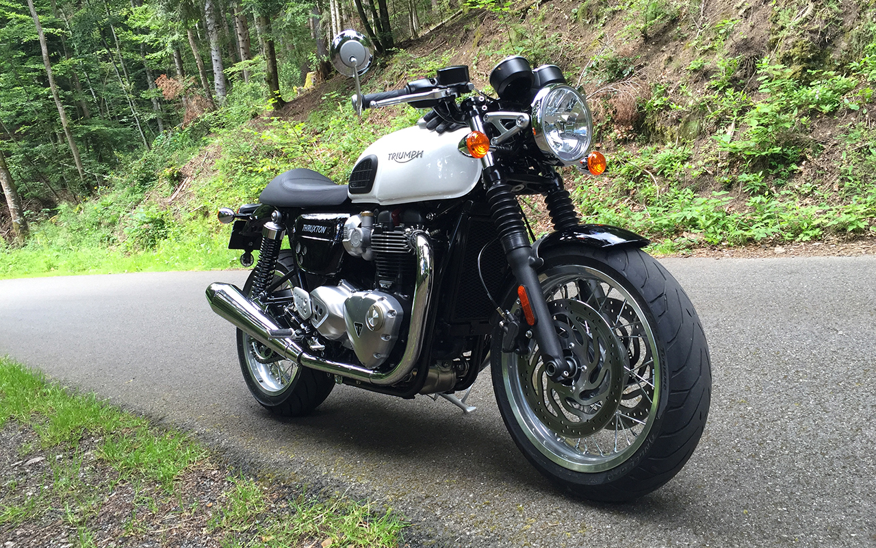 video THruxton 1200 classic 261488874