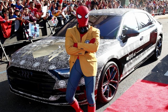 Nouvelle Audi A8 : invitée surprise masquée à la première de « Spider-Man : Homecoming » 2681412018AudiA8Spiderman