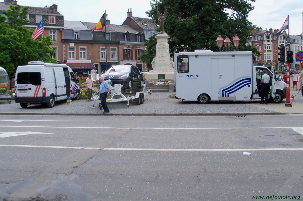 Police,CRS, Gendarmerie, Douanes (tous pays) 272427SpaFrancofolie21Juilet201025Copier