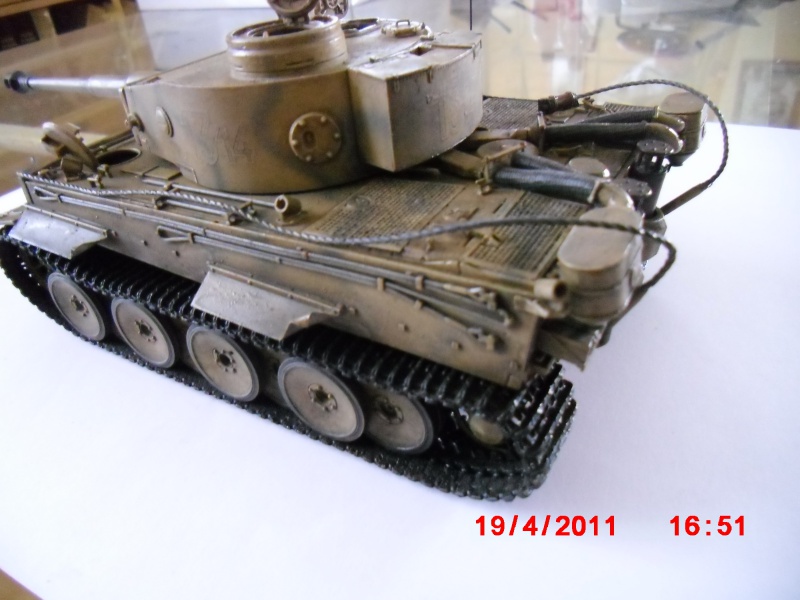 cyber-hobby 1/35ieme tiger1 early production opération Citadelle - Page 3 276015CIMG1635