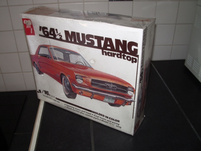 ford mustang 1964 au 1/16 de chez matchbox  280827m00