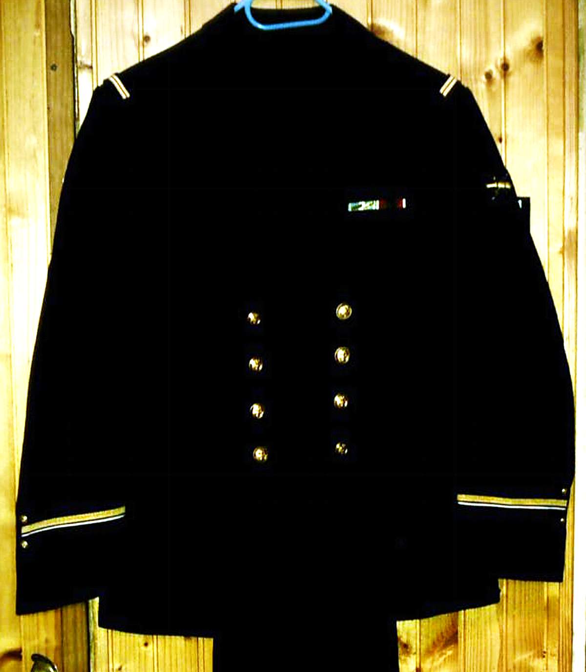 [Les traditions dans la Marine] Tenue dans la Marine- Tome 02 - Page 27 286712uniforme