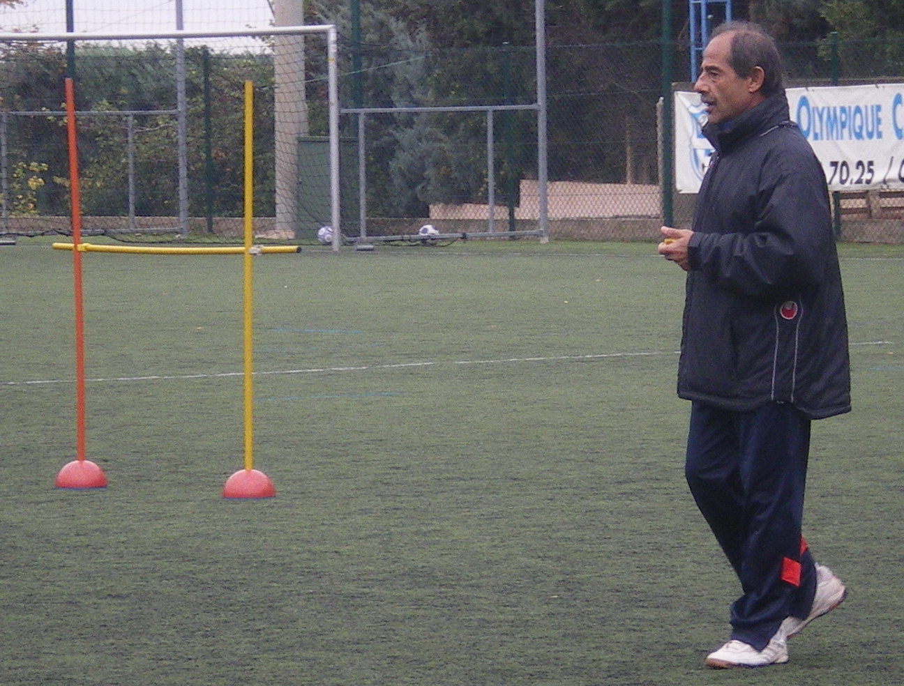 PHOTOS DU STAGE DE FOOT AU SO  CASSIS-CARNOUX !!!!!!! - Page 2 29531IMGP3485