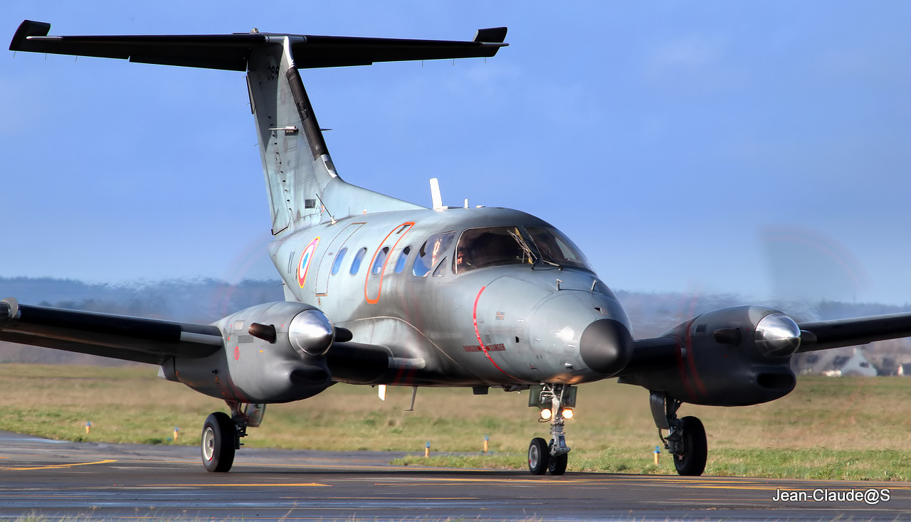 Beechcraft 1900D Hex'Air F-GUPE + Divers le 16.01.14 302269IMG1701filtered