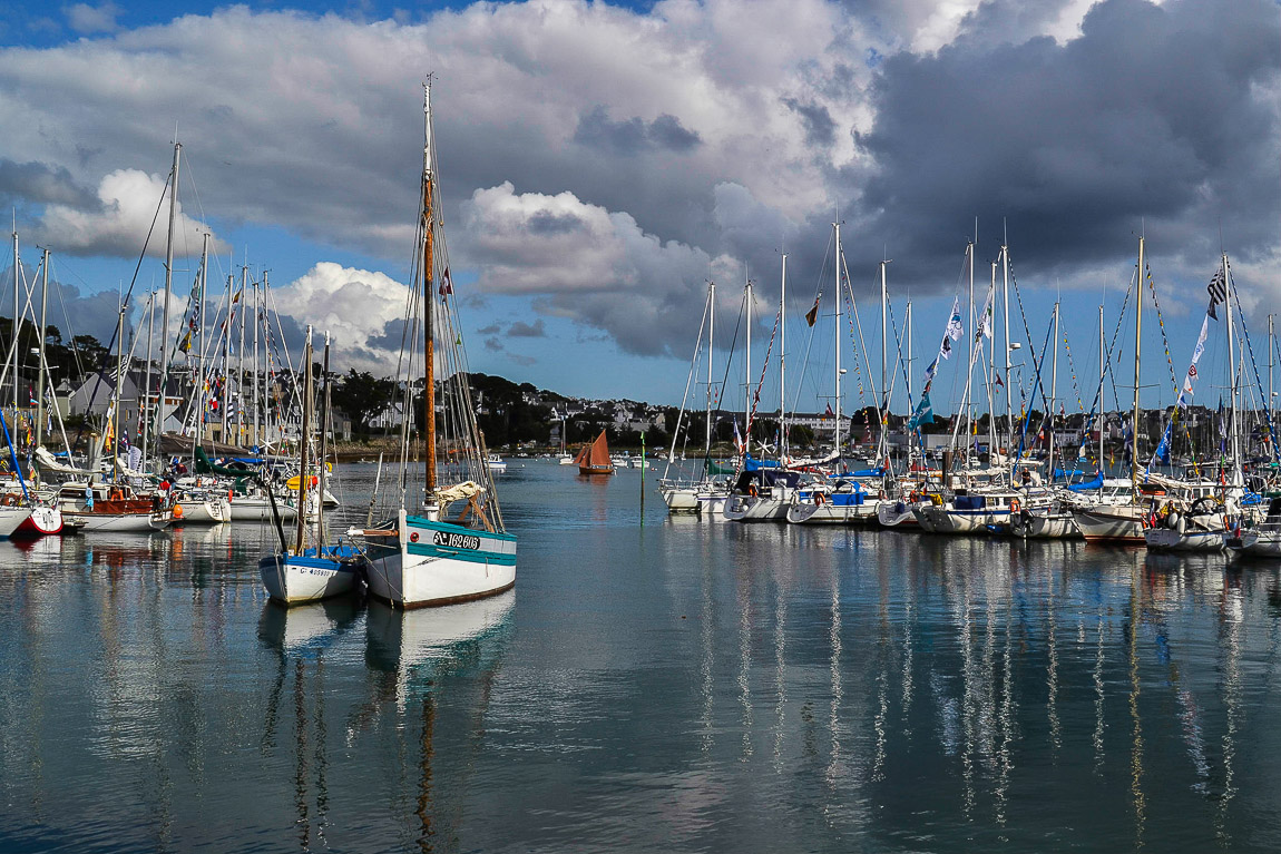 [Vie  des ports] LE PORT D'AUDIERNE - Page 13 304800DSC0196