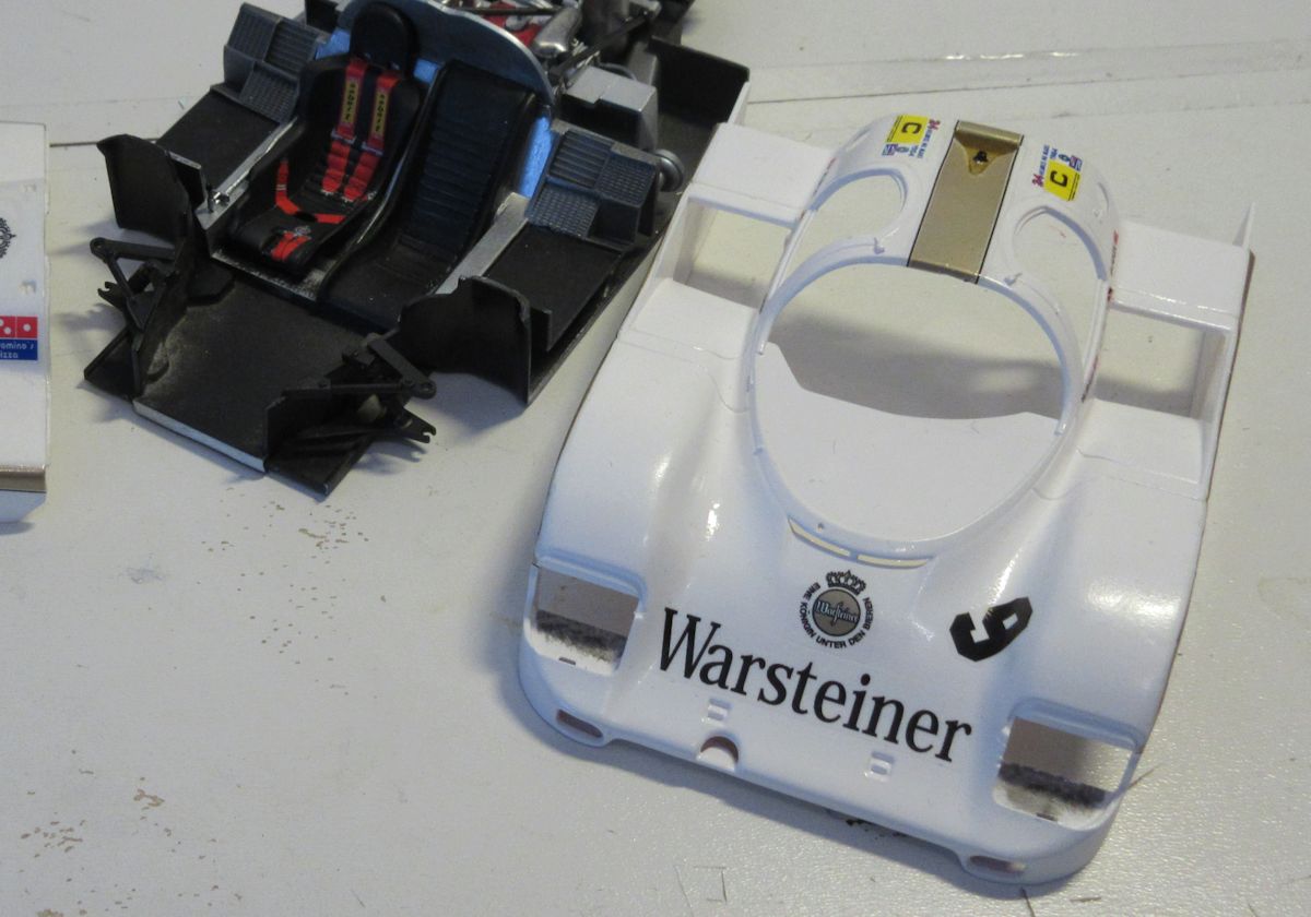 PORSCHE 956 TAMIGAWA OU HASEMIYA 1984 N° 09 VERSION WARSTEINER 310428956WARS03