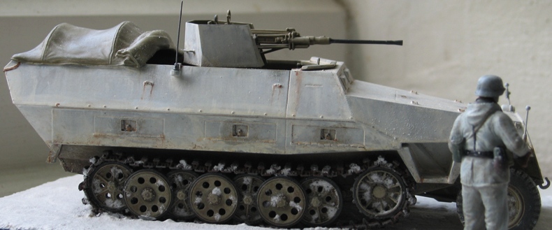 sd.kfz 251/17 ausf D 2cm schwebelafette  Dragon 1/35 314285IMG0066