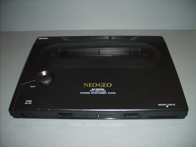 Une petite nouvelle dans la famile Neo-Geo 319747472