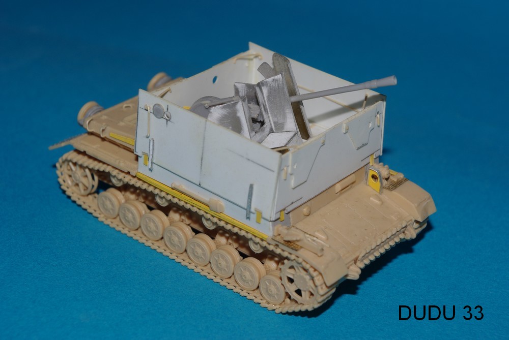 Flakpanzer mobelwagen auf 3,7 cm flak 43 - 1/72 330791IMGP3783REDUITE