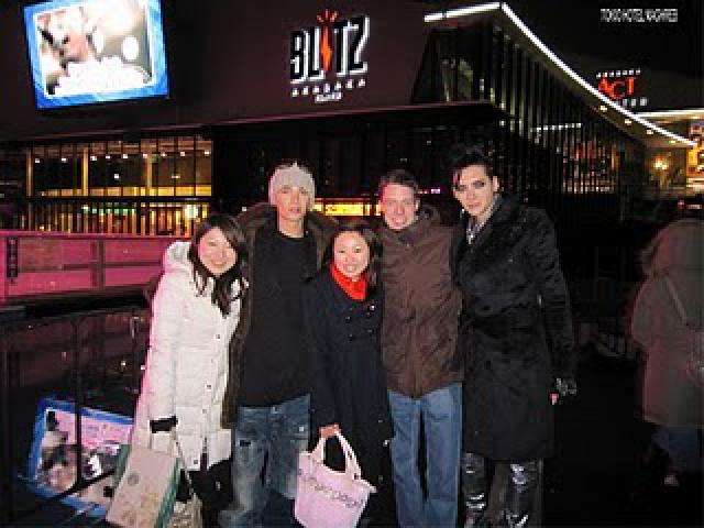 SECONDE VISITE AU JAPON DES TOKIO HOTEL - 11.02.2011 - Page 2 3345591