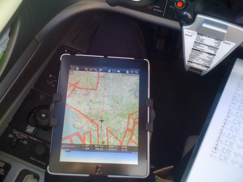  [iPad/iPad2] Kit départ pour se lancer dans l'utilisation de l'iPad dans nos avions légers 336000photo1