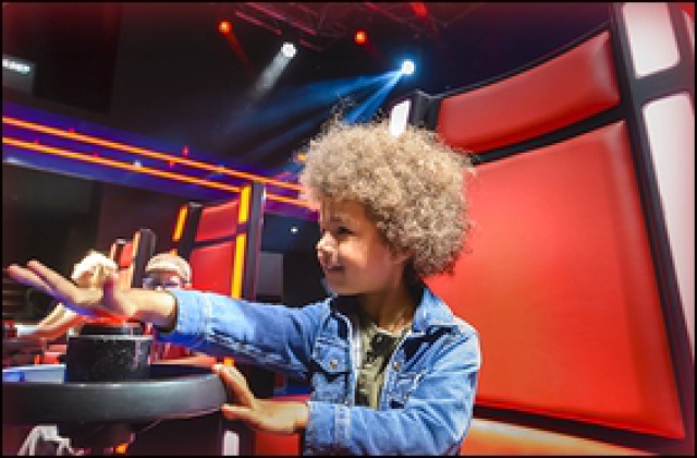 The Voice fait son show à Grévin ! 346823thevoicemusgrvin5