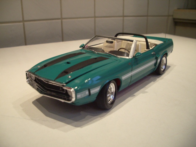 mustang shelby GT 500 1969 convertible de chez revell au 1/25 353501IMGP0886