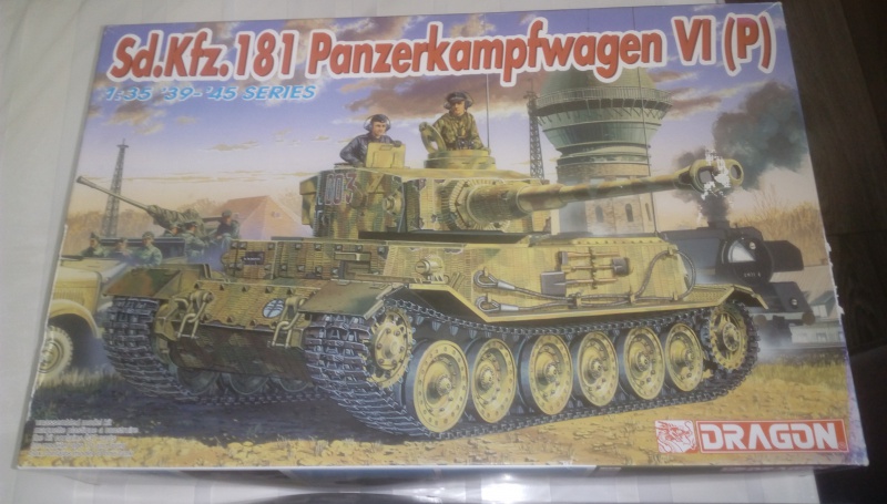 Sd.Kfz.181 Panzerkampfwagen VI (P) Dragon 1/35ième 361278IMAG2839