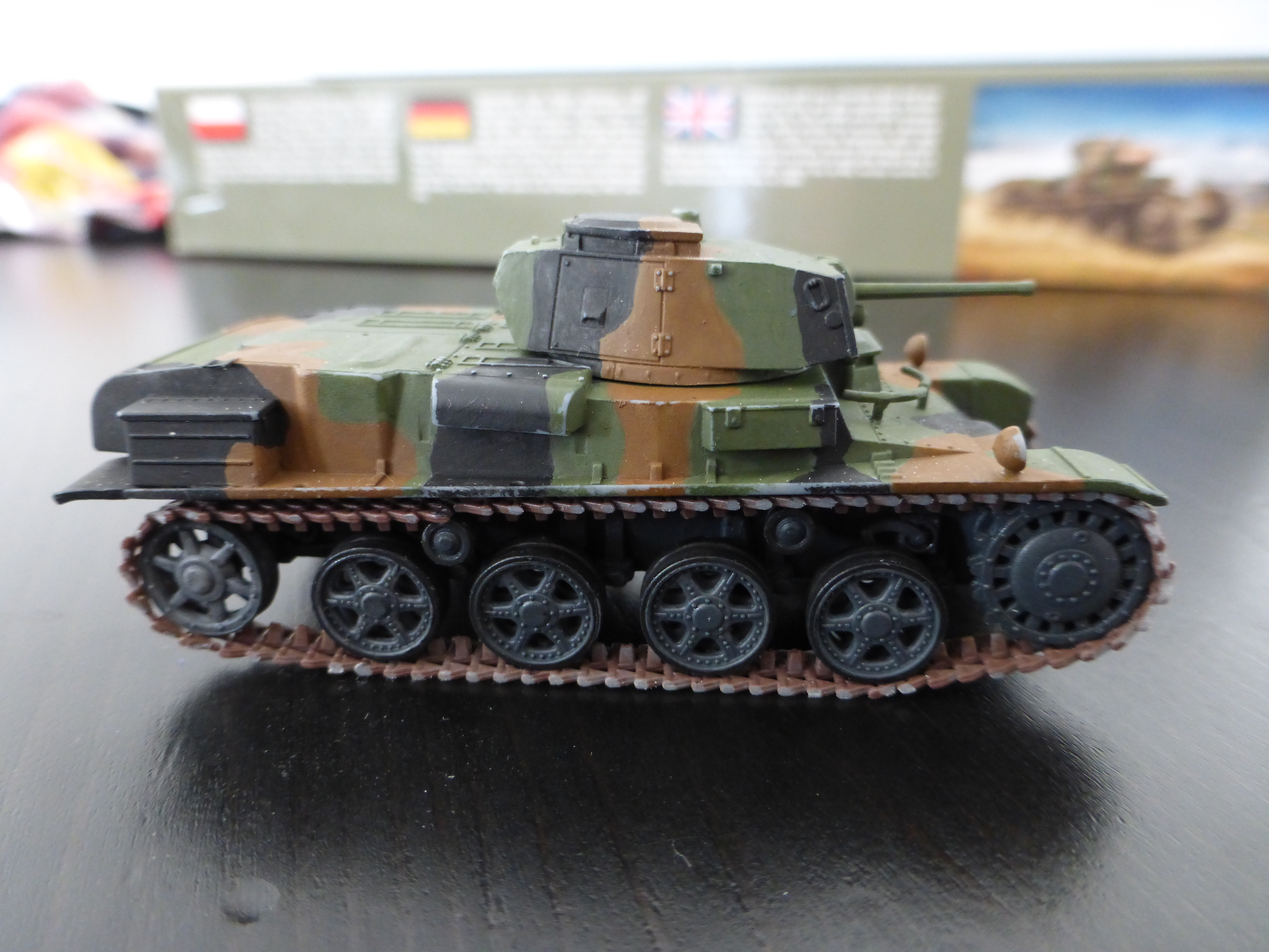 Stridsvagn M/40K Swedish light tank - IBG 362274P1030044