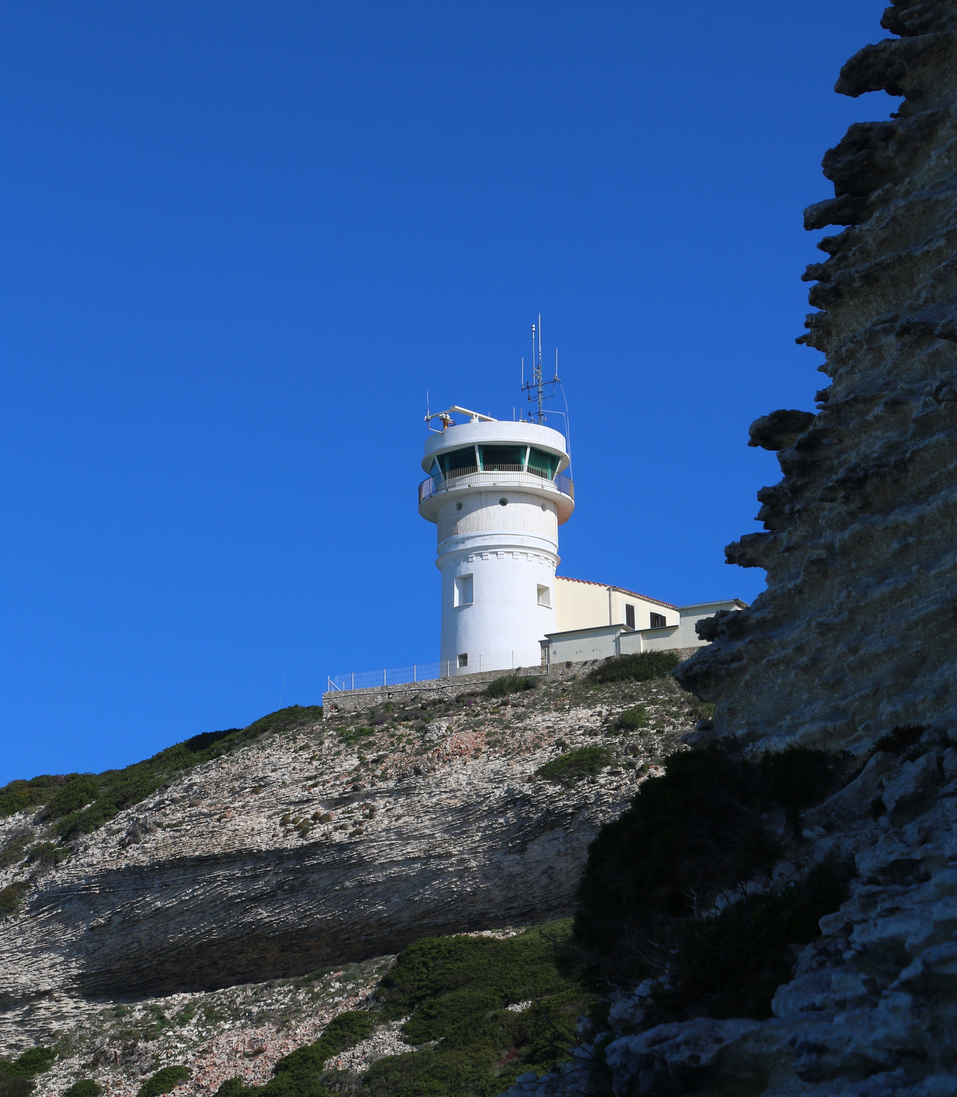 SÉMAPHORE - PERTUSATO (CORSE) - Page 3 362701IMG0406