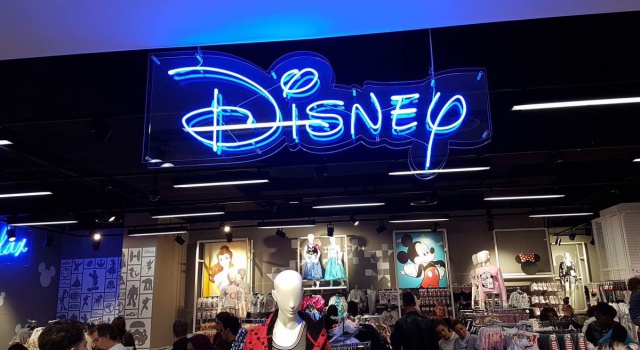 Disney, Primark 370337DJIXuMcXcAAIFoH