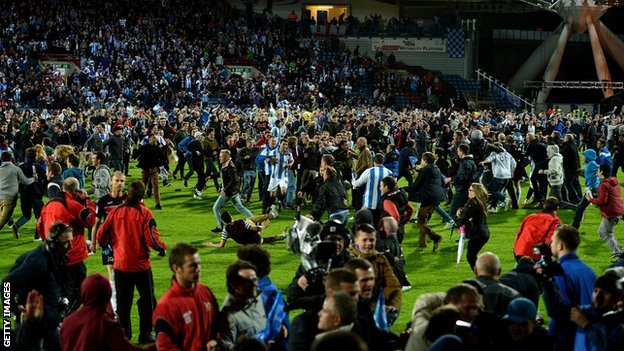 Season 11/12 - May - Page 3 381380HuddersfieldTown