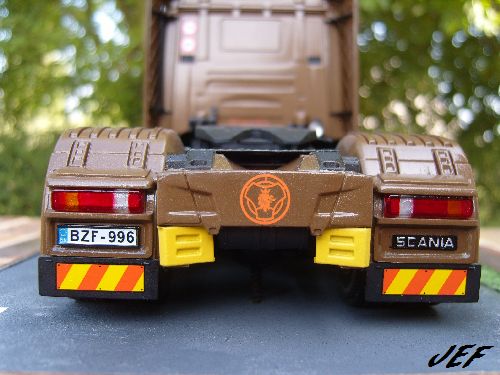 [ITALERI] SCANIA R730 BLACK AMBER Réf 3897 396920SCA097