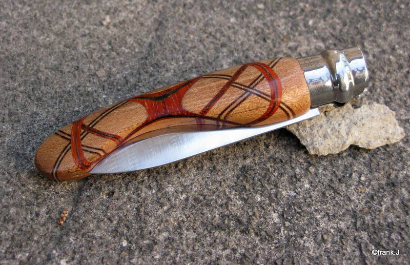 Opinel "custom" 2011 made in Frank - Page 2 397293Erableond2