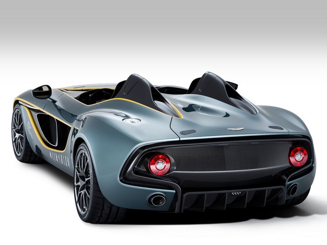  Aston Martin : Un Concept Speedster CC100 pour ses 100 ans 407160AstonMartinCC10018