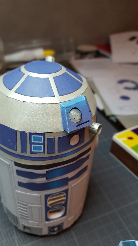 [TERMINE] R2-D2 Paper-Replika Version Vincent 41120420170212191945