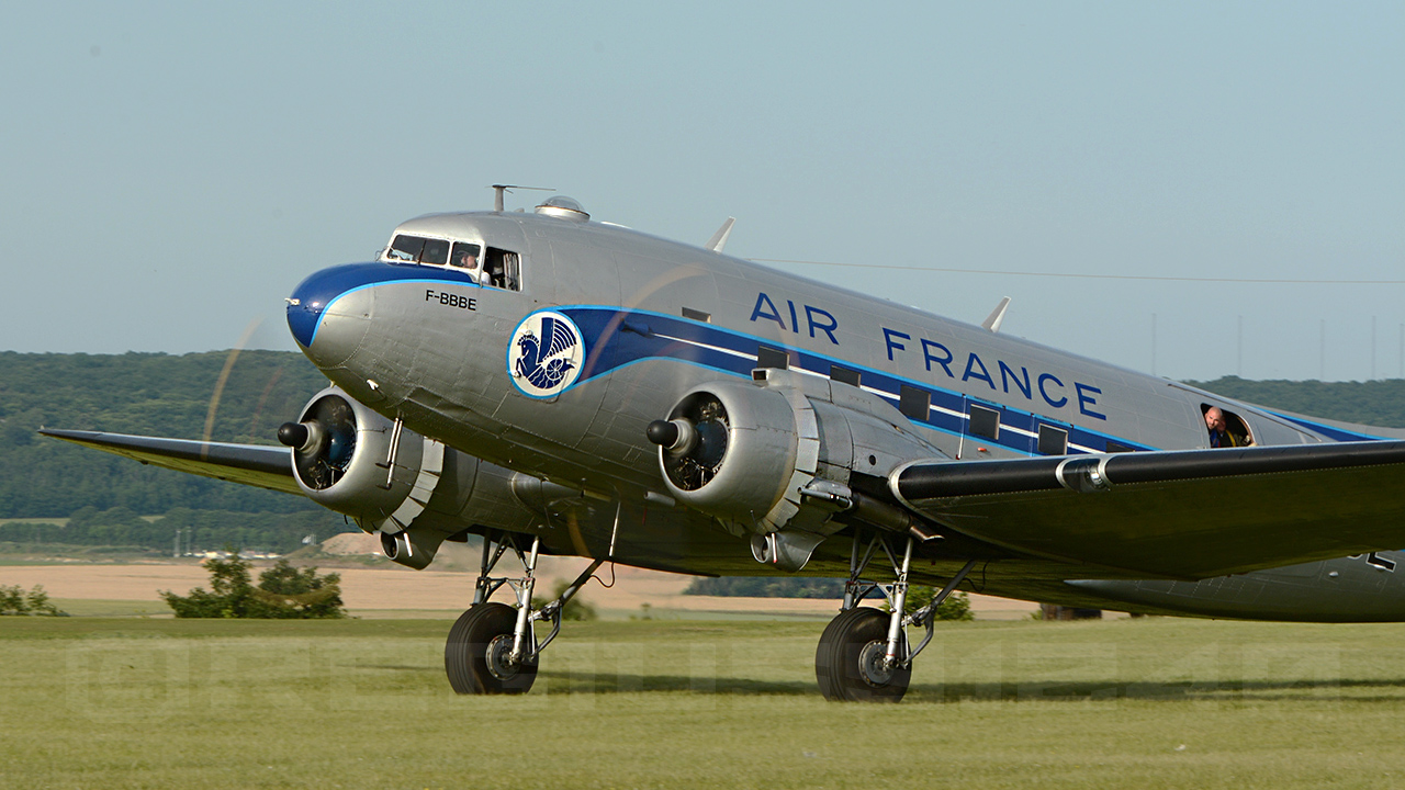 Aérodrome de Cerny - La Ferté Alais 415362DSC6306SWEB001