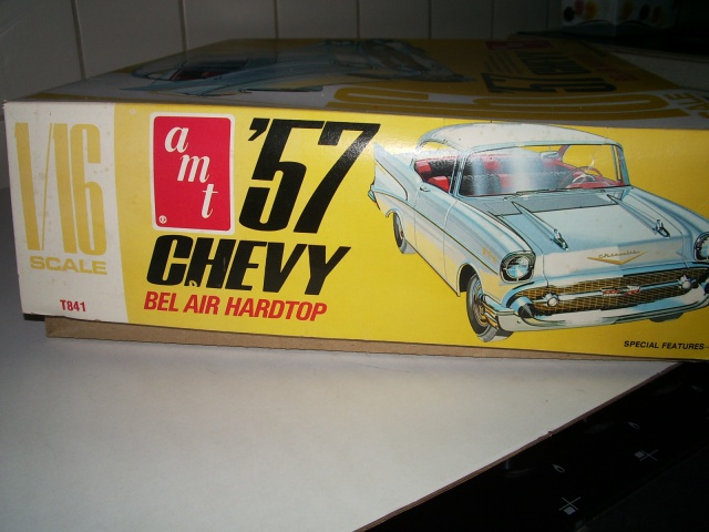 chevrolet bel air hardtop 1957 de chez amt au 1/16  423939IMGP3046