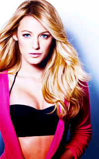 Blake Lively 424604B12